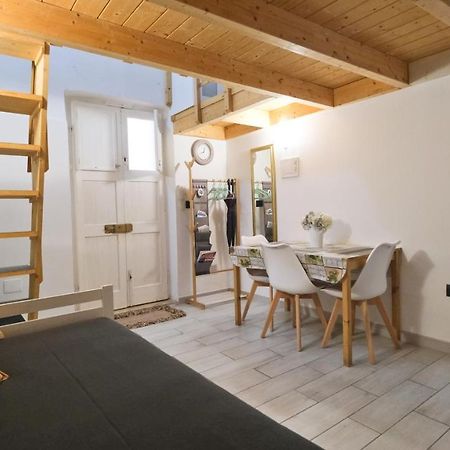 Monolocale Porta Napoli Apartamento Brindisi Exterior foto