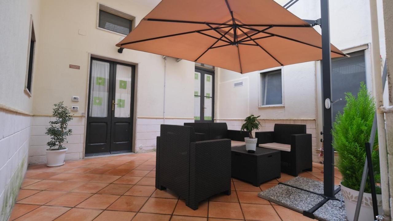 Monolocale Porta Napoli Apartamento Brindisi Exterior foto